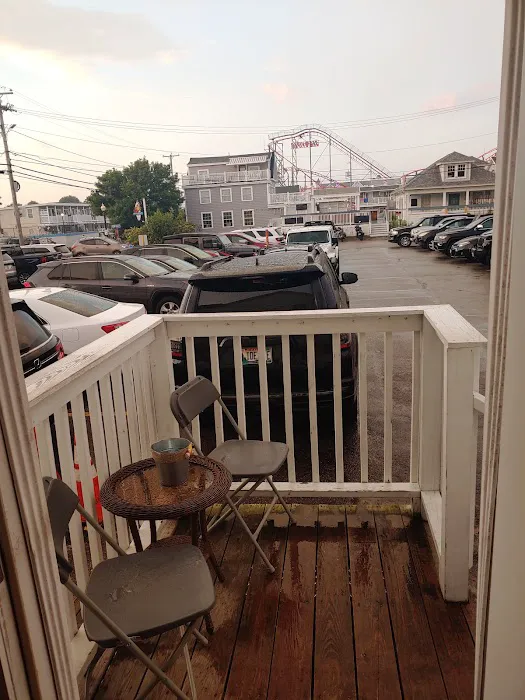 The Oceanic Inn 4