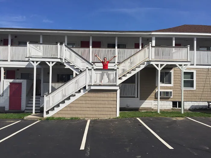 Beach Villa Motel & Cottages 4