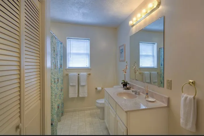 The Sea Star Oceanfront Lodging 4