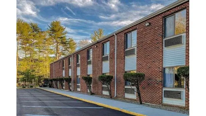 Days Inn by Wyndham Brunswick Bath Area 4