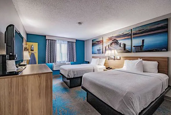 Days Inn by Wyndham Brunswick Bath Area 4