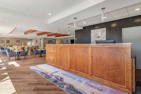 Casco Bay Hotel Portland Airport - Maine Mall, Ascend Hotel Collection 4