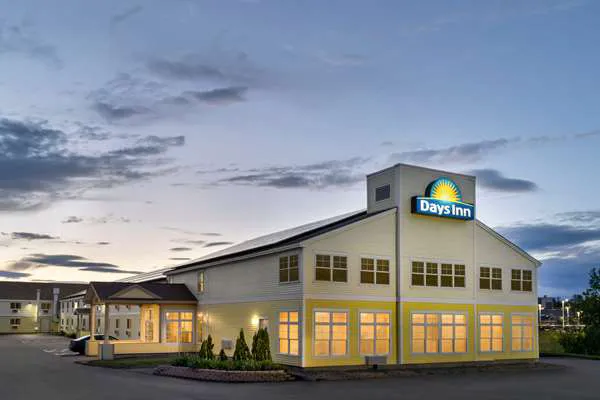 Days Inn by Wyndham Airport/Maine Mall 4