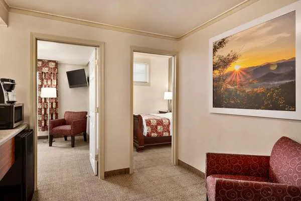 Days Inn by Wyndham Airport/Maine Mall 4