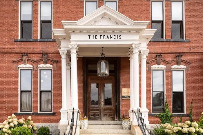 The Francis Hotel 5