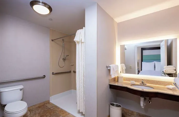 Homewood Suites by Hilton Portland 4