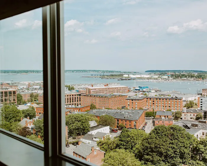 Holiday Inn Portland-By The Bay 5