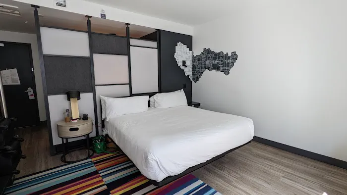 Aloft Portland Downtown Waterfront ME 4
