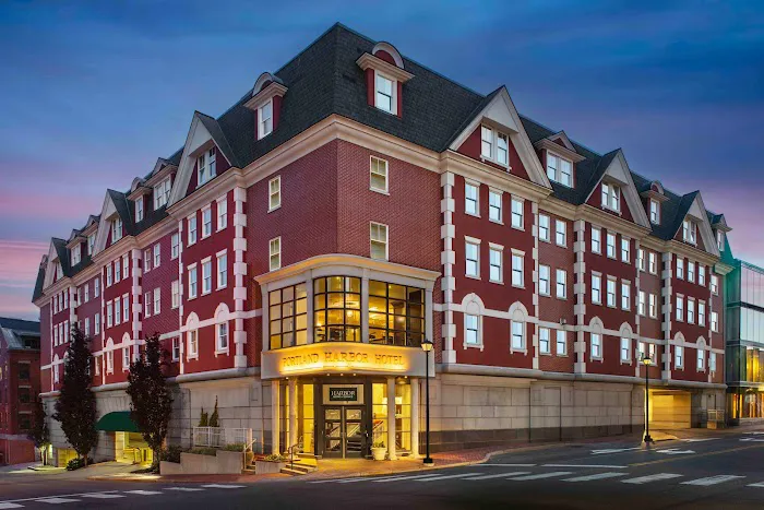 Portland Harbor Hotel 5