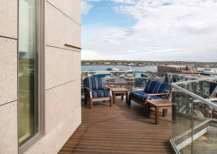 Hyatt Place Portland Downtown-Old Port Square 5
