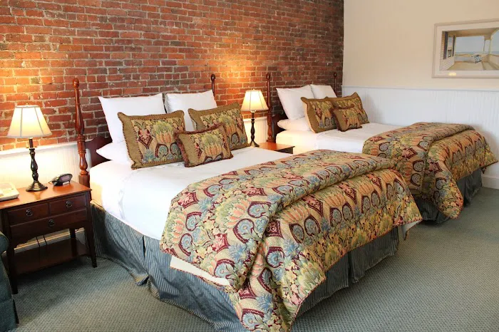 Lord Camden Inn 5