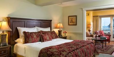 Grand Harbor Inn