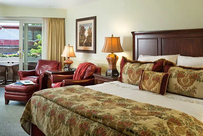 Grand Harbor Inn 5
