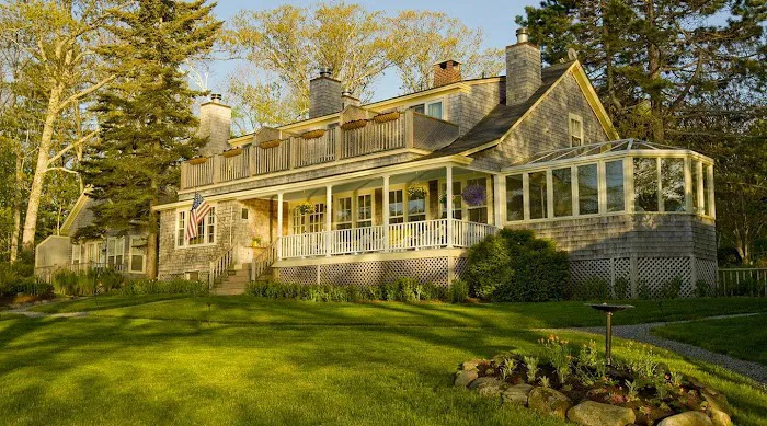 Inn at Sunrise Point 4