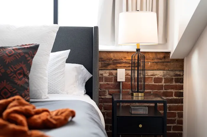Spofford Lodge - Exclusive Suites 5