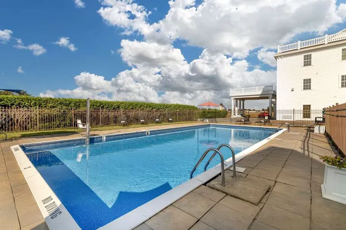 Best Western White House Inn 4