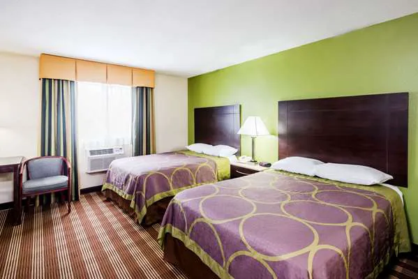 Super 8 by Wyndham Bangor 4