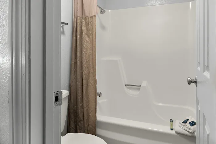 Americas Best Value Inn Bangor 4