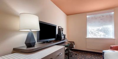 Holiday Inn Bangor by IHG