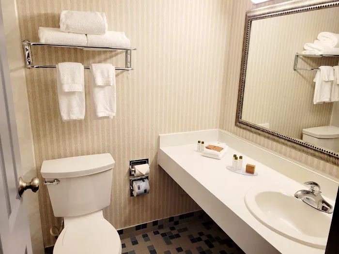 Bangor Grande Hotel & Conference Center 4