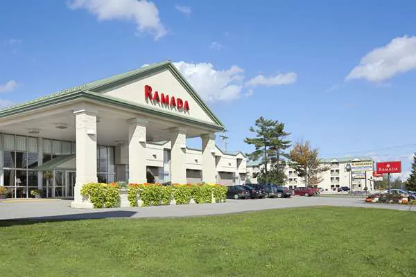 Ramada by Wyndham Bangor 4