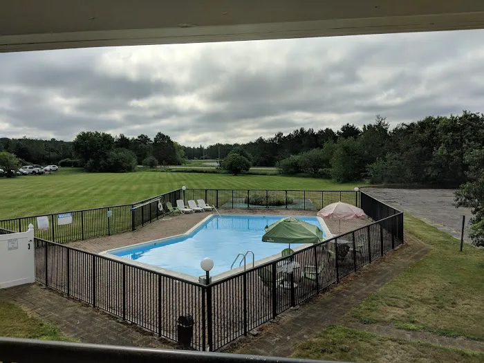 Howard Johnson by Wyndham Bangor 4