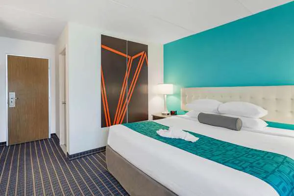 Howard Johnson by Wyndham Bangor 4
