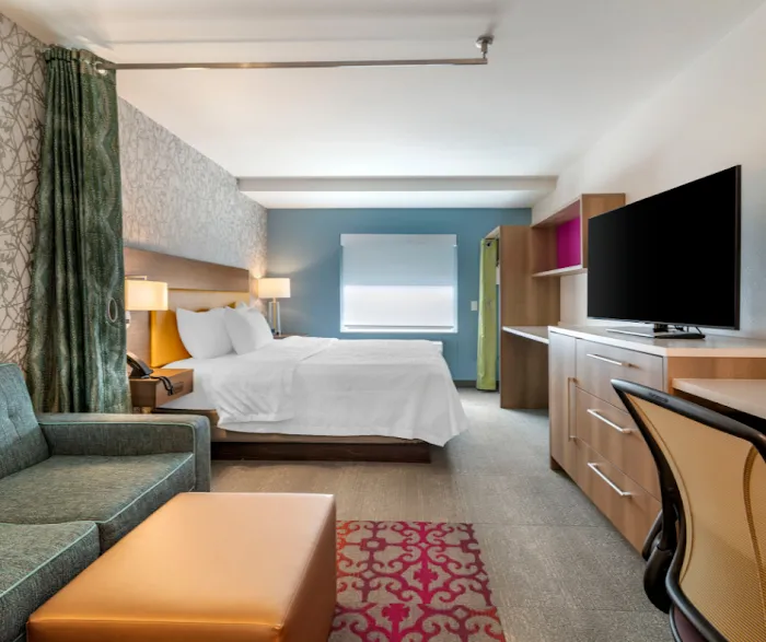 Home2 Suites by Hilton Bangor 4
