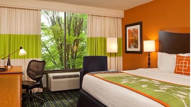 Fairfield Inn Bangor 4
