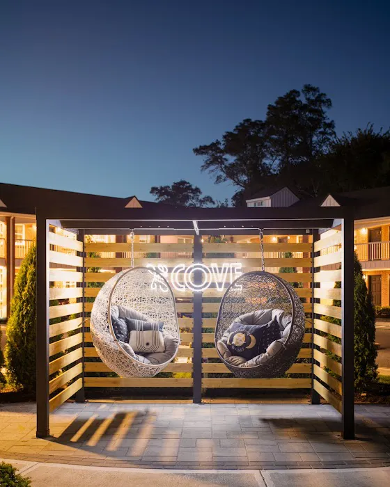 The Cove Hotel 4