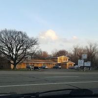 Blue Dolphin Motel ico