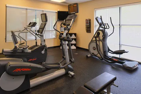 SpringHill Suites Pittsburgh Mills 4