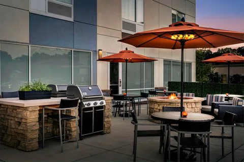 TownePlace Suites Pittsburgh Harmarville 4