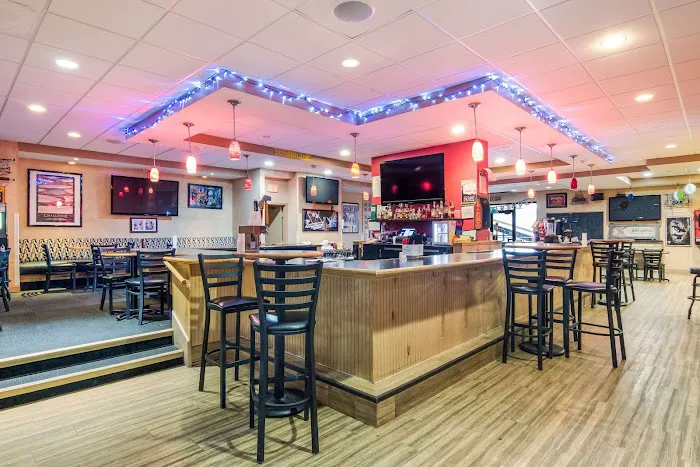 Comfort Inn & Suites 4