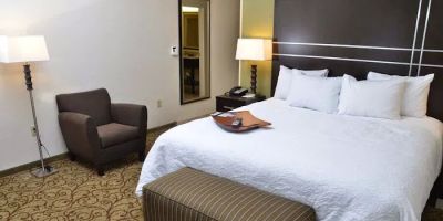Hampton Inn & Suites Sharon