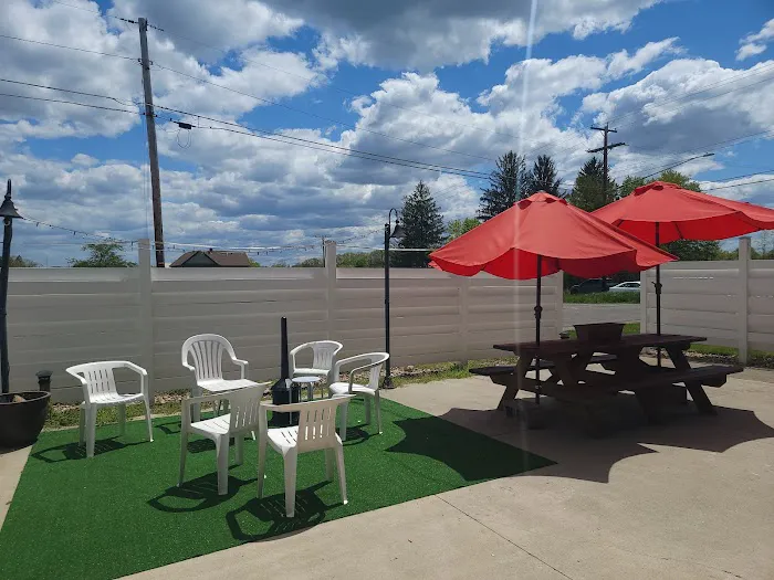 Bridges Inn & Extended Stay Suites 4