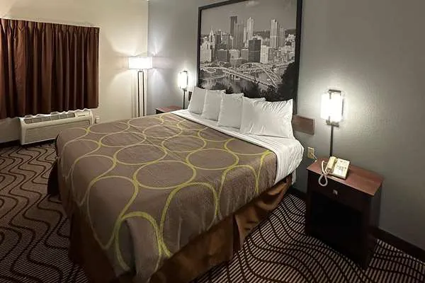 Super 8 by Wyndham Mars/Cranberry/Pittsburgh Area 4
