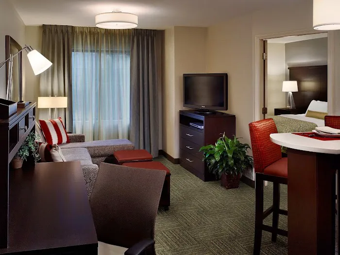Staybridge Suites Pittsburgh-Cranberry Township by IHG 4