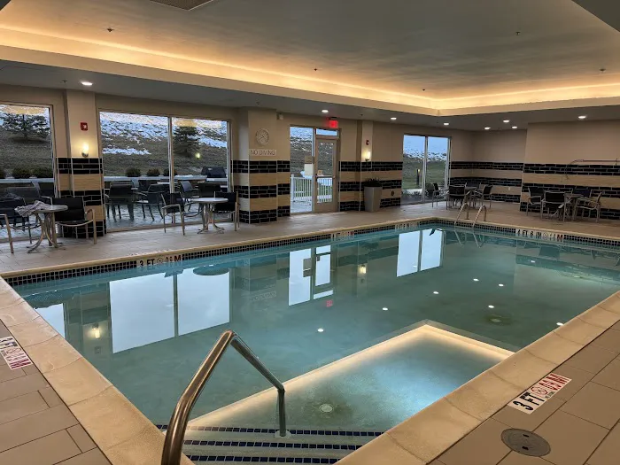 Fairfield Inn & Suites Altoona 4