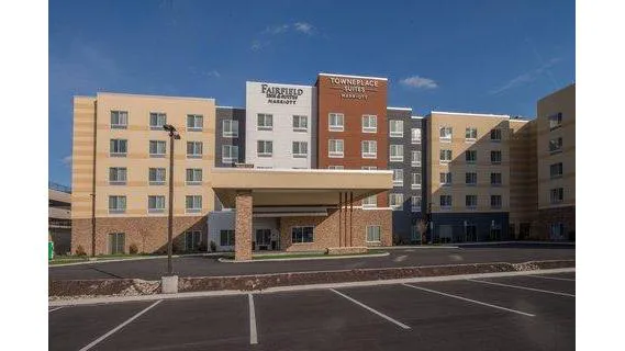 Fairfield Inn & Suites Altoona 4