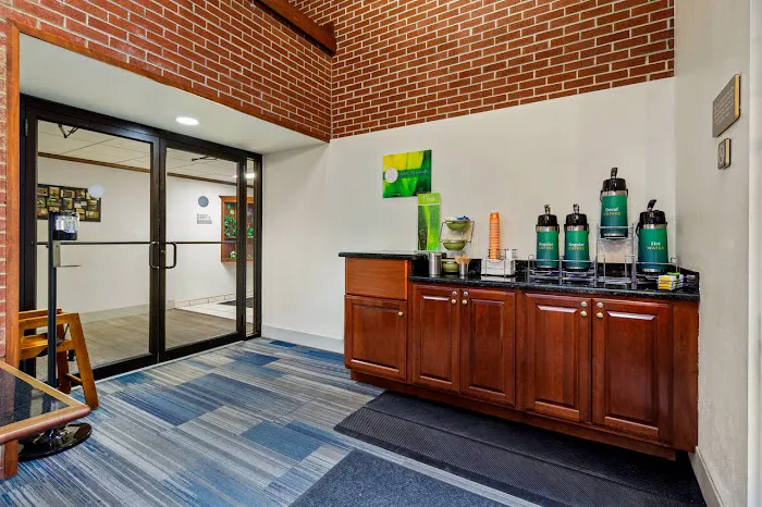 Suburban Studios Altoona 4