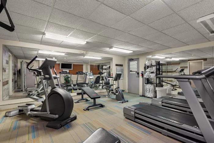 Quality Inn & Suites 4