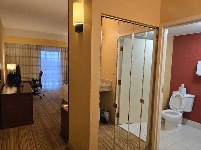 Country Inn & Suites by Radisson, Convention Center 4
