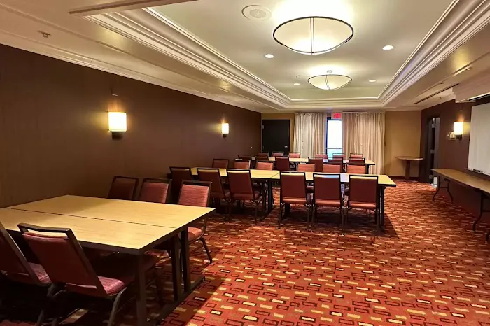 Country Inn & Suites by Radisson, Convention Center 4