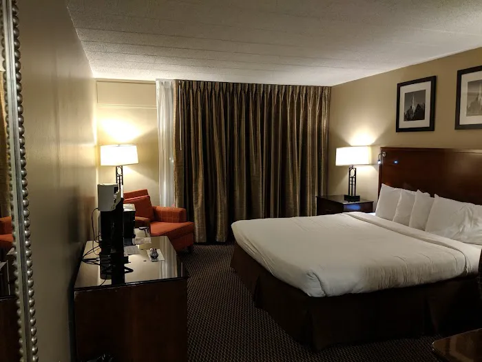 Altoona Grand Hotel 4