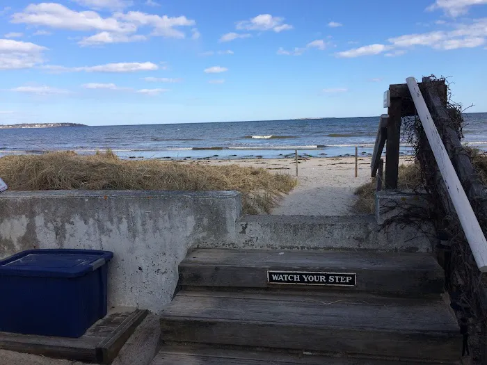 Sundial Oceanfront Suites 4