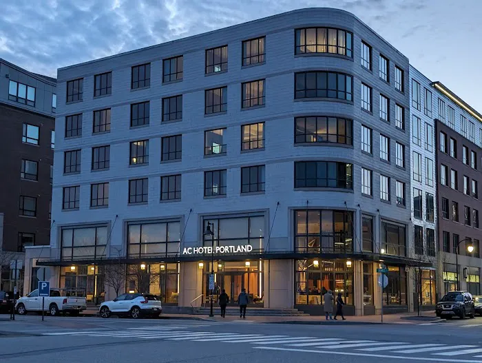 AC Hotel Portland Downtown/Waterfront, ME 4