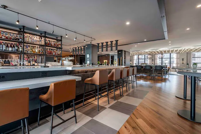 Cambria Hotel Portland Downtown Old Port 5