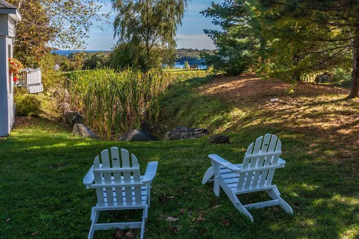 Glen Cove Inn and Suites 4