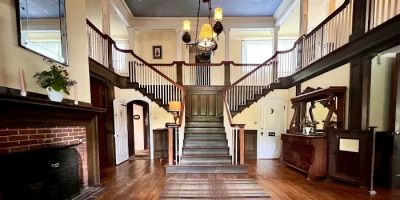 Barncastle Hotel + Restaurant